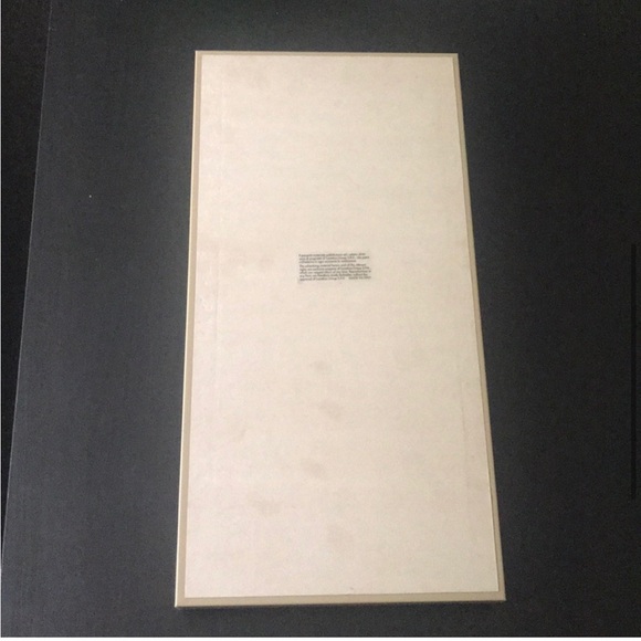 Burberry Eyewear Retail Display - Picture 5 of 5